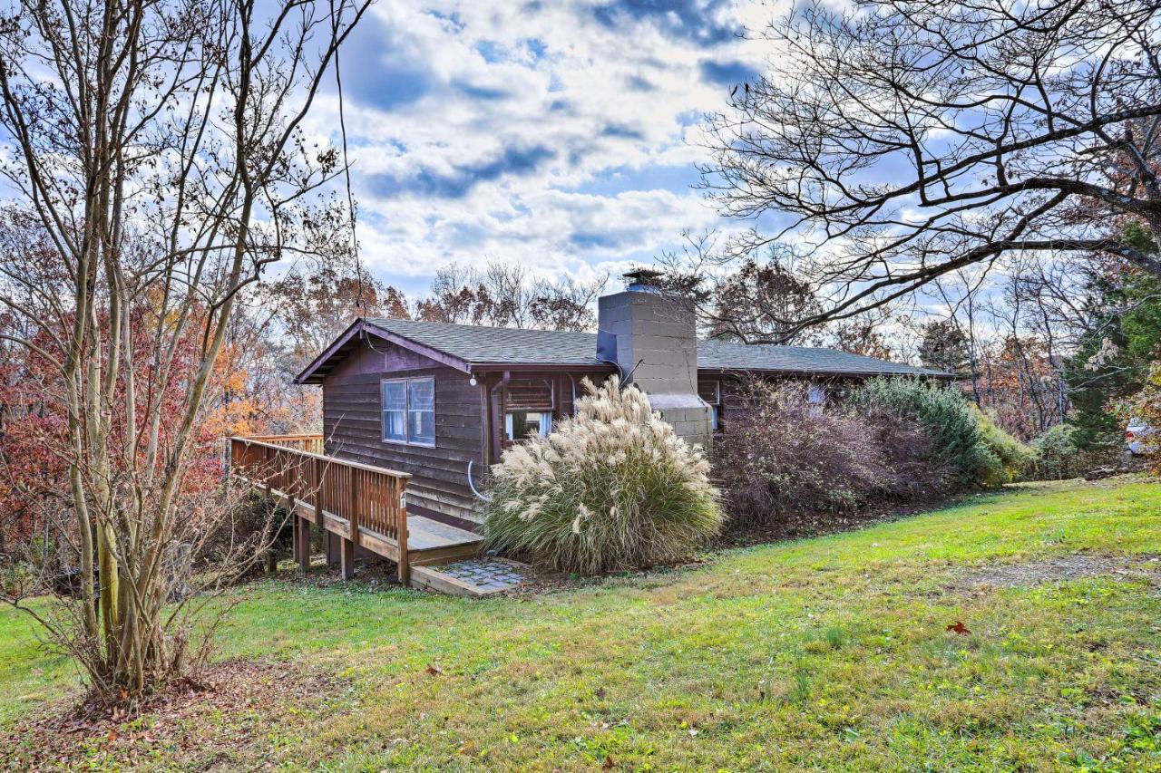 Calming Shenandoah Valley Cabin With Hot Tub! Villa ลูเรย์ ภายนอก รูปภาพ